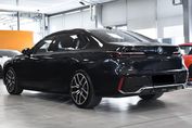 BMW Seria 7 740d xDrive M Sport