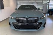 BMW Seria 5 Touring 520d xDrive M Sport