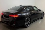 BMW Seria 5 520d xDrive M Sport
