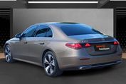 Mercedes E Klasa 200 4MATIC Avantgarde