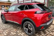 Peugeot 2008 Allure EAT8 1.2 PureTech