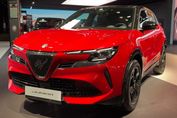Alfa Romeo Junior 1.2 Ibrida Ti