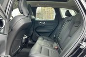 Volvo XC60 B5 B AWD Plus Dark aut