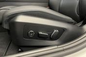 BMW Seria 5 520i mHEV aut