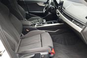 Audi A4 35 TSI s Tronic