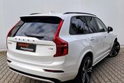 Volvo XC90 T8 AWD Plug-In Hybrid Ultra Dark 7os aut