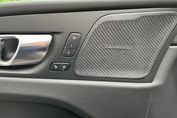 Volvo XC60 B5 B AWD Plus Dark