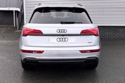 Audi Q5 55 TFSI e quattro S Line