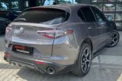 Alfa Romeo Stelvio Turbo Veloce Q4