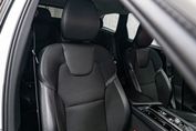 Volvo XC60 D4 Momentum Pro