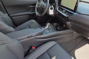 Lexus UX 300h F Sport Design Hybrid Dynamic Force
