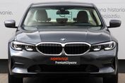 BMW Seria 3 318d Advantage aut