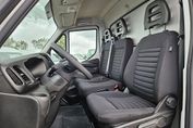 Iveco Daily 35C16 Kontener 8EP + Winda