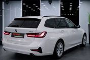 BMW Seria 3 Touring 318i Advantage