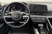 Hyundai Elantra 1.6 Modern CVT