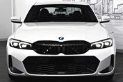 BMW Seria 3 330i xDrive M Sport