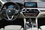 BMW Seria 5 520d xDrive Luxury Line aut