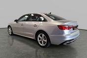 Audi A4 35 TFSI Advanced