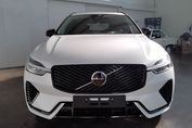 Volvo XC60 B5 AWD Plus Dark