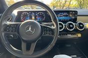 Mercedes GLB 200