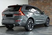 Volvo XC60 B5 AWD Ultra Dark