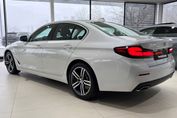 BMW Seria 5 520i mHEV aut