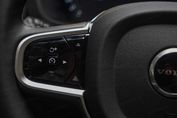 Volvo XC60 B5 AWD Plus Dark
