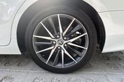 Toyota Camry Executive 2.5 Hybrid  CVT