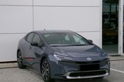 Toyota Prius Prestige 2.0 Hybrid Plug-in