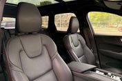 Volvo XC60 B5 B AWD Plus Black Edition
