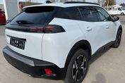 Peugeot 2008 Allure EAT8 1.2 PureTech