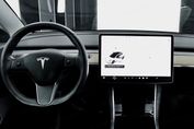 Tesla Model 3 3 Standard Range Plus