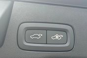 Volvo XC60 B5 B AWD Plus Dark aut