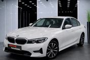 BMW Seria 3 318i Advantage