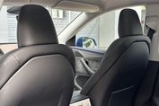 Tesla Model Y Long Range RWD