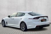 Kia Stinger 2.0 T-GDI L