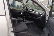 Toyota HiLux Double Cab DLX 4x4