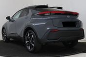 Toyota C-HR Style 2.0 Hybrid Dynamic Force Plug-in