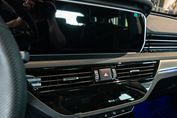 Hongqi HS5 2.0T AWD