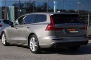Volvo V60 B4 D Momentum Core