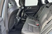 Volvo XC60 B4 D AWD Plus Dark