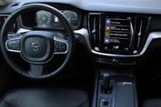Volvo V60 B4 D Momentum Core