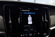 Volvo V90 T8 AWD Plug-In Hybrid R-Design aut