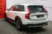 Volvo XC90 D5 AWD