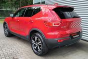 Volvo XC40 B3 Plus Dark