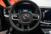 Volvo S60 B5 AWD Ultimate Dark aut