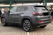 Jeep Compass Altitude 1.5 T4 mHEV DCT
