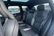 Volvo XC60 T8 Plug-In Hybrid AWD Ultra Dark
