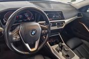 BMW Seria 3 320d xDrive Luxury Line aut