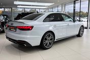 Audi A4 35 TFSI S Line
